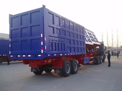 前侧翻 后后翻自卸车