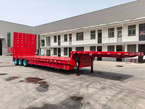 低平板半挂车
